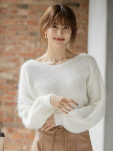 トリンドル玲奈さん衣装